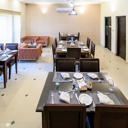 Hotel One Bahawalpur Luaran gambar